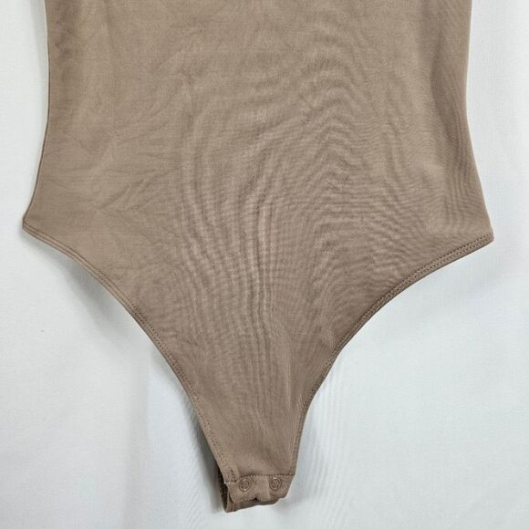 Aritzia Babaton Contour Mockneck Bodysuite in Taupe - Size S - Picture 5 of 8